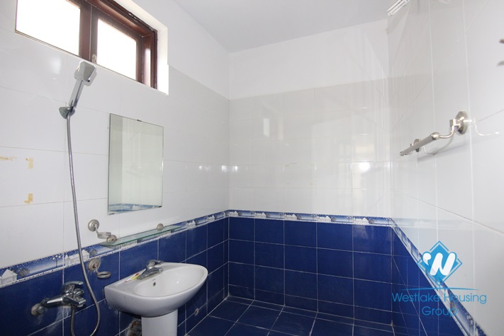 Spacious swimming pool house for rent in Tay Ho